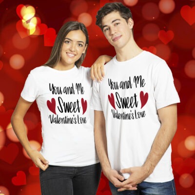 Tricouri cu mesaje pentru jumatatea ta ”You and Me  Sweet Valentine's Love”